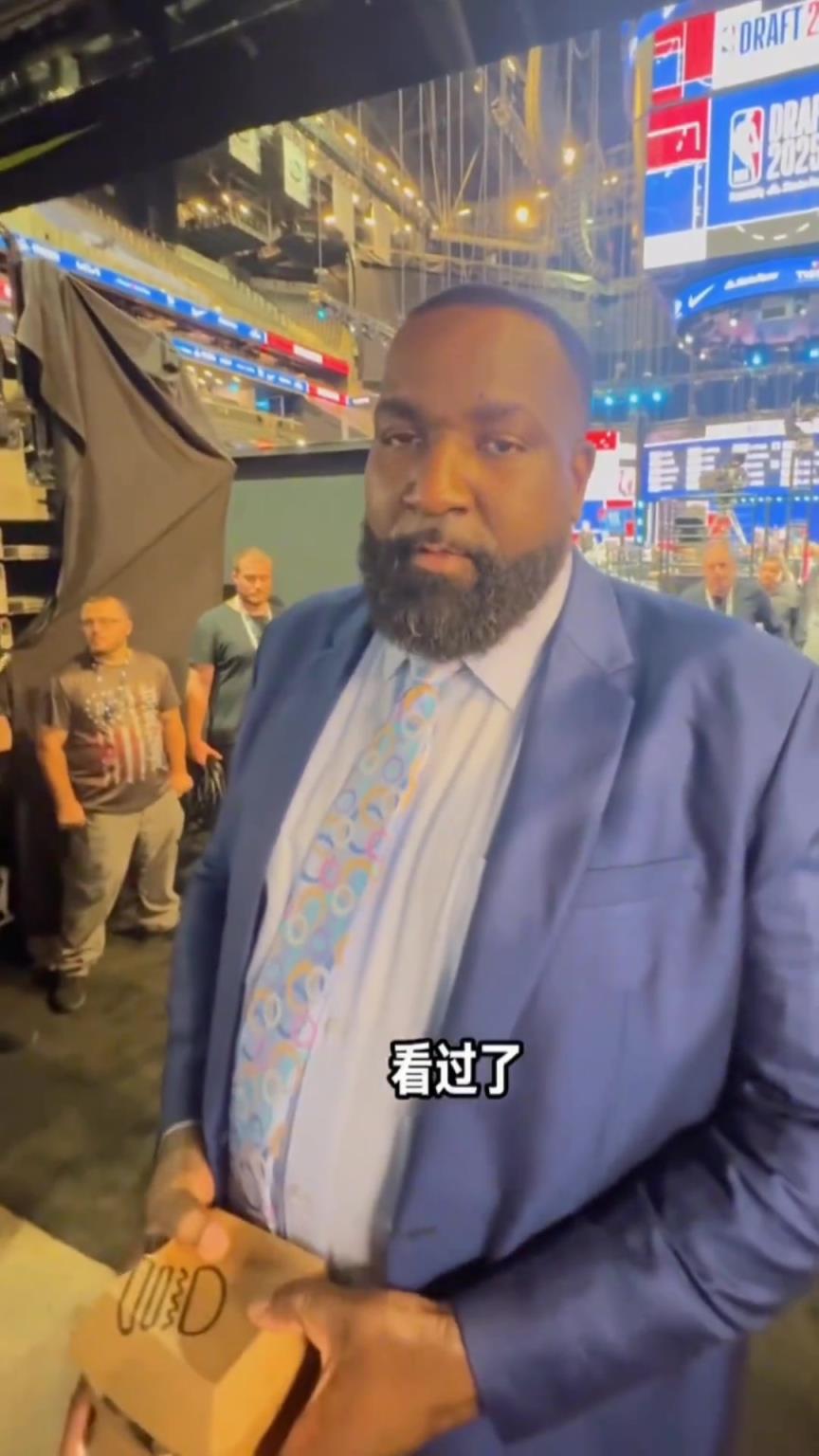 帕金斯：杨瀚森球商很高 他应该追随一名老将不走捷进的打磨技术